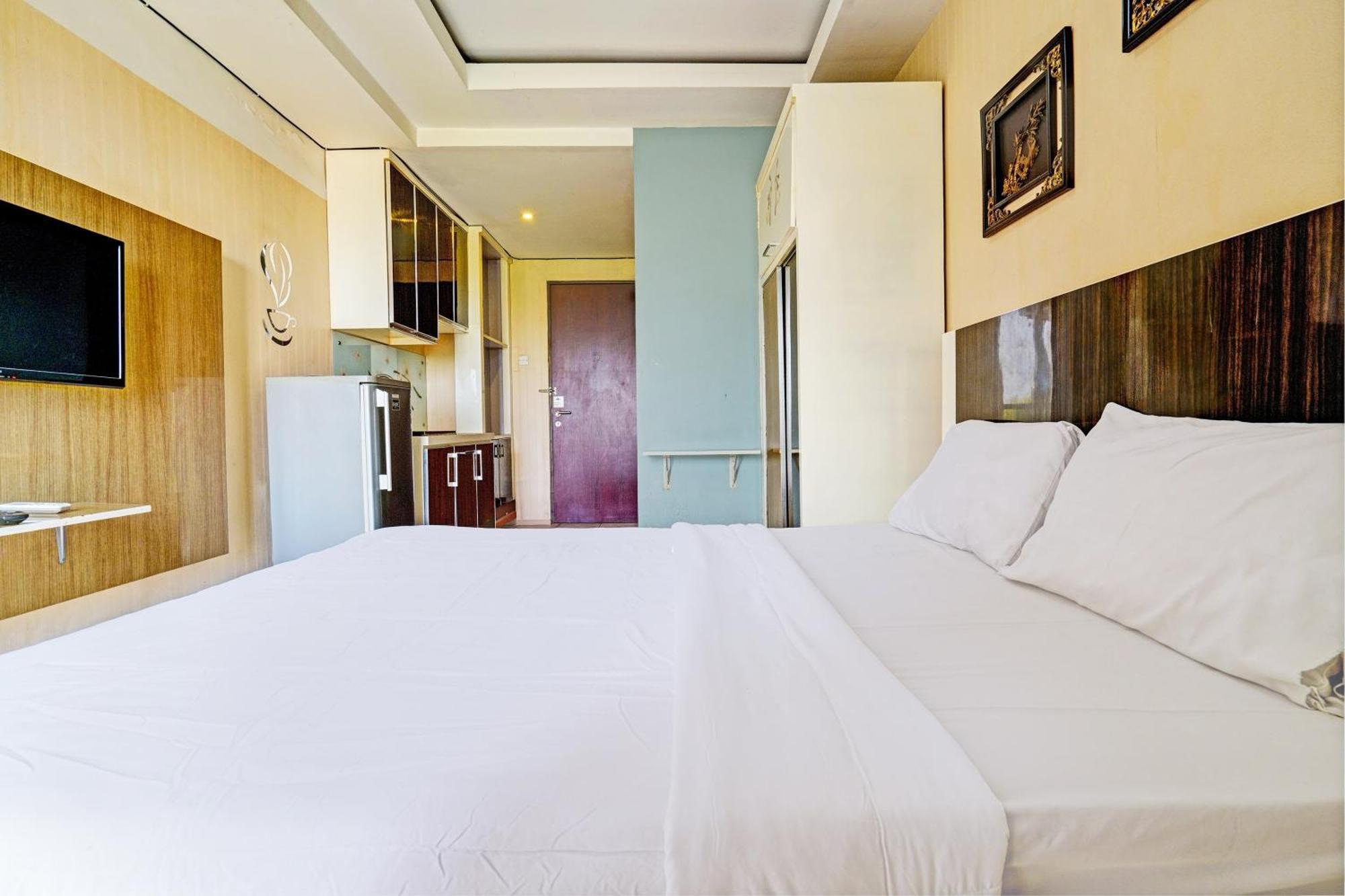 Oyo Life 93170 Apartement Gateway Cicadas By Mr Pro Bandung Ngoại thất bức ảnh